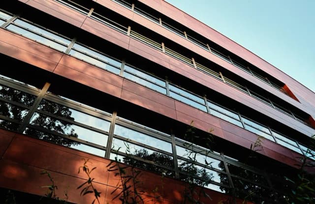 Jak zmienić przeznaczenie budynku - uniknij kosztownych błędów